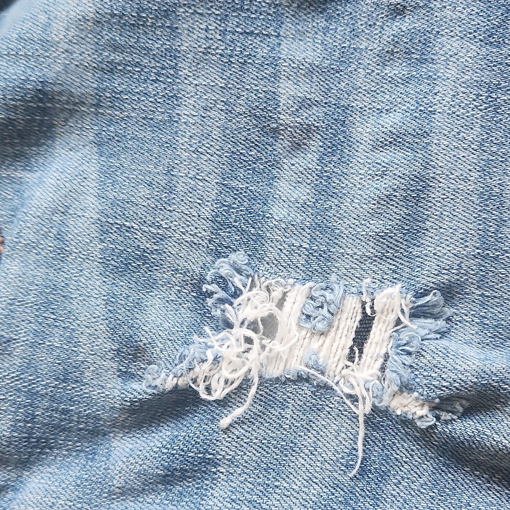 Cello Light Blue Distressed Cropped Ankle Jeans Size 7 - Picture 7 of 15